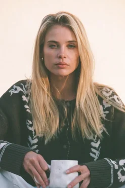 Rhythm Fleece*Antique Floral Crop Cardigan Olive