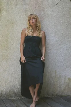 Rhythm Dresses*Classic Shirred Midi Dress Black