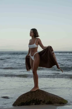 Rhythm Sun & Shade|Beach Towels & Rugs*El Sol Towel Brown