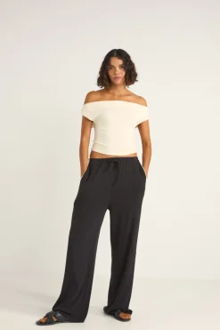 Rhythm Fashion Tops*Juno Off Shoulder Top Cream