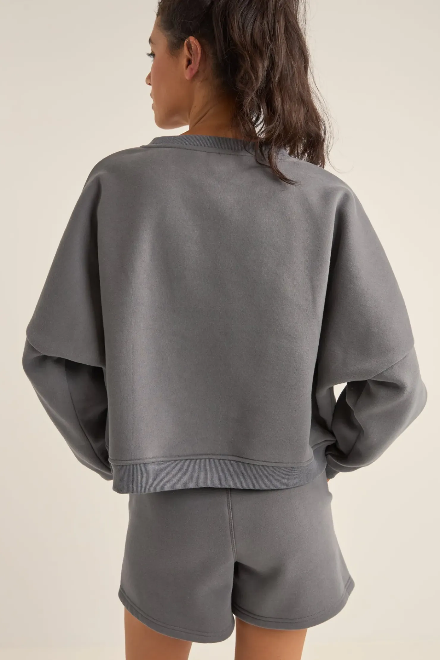 Rhythm Fleece*Logo Crew Neck Fleece Charcoal