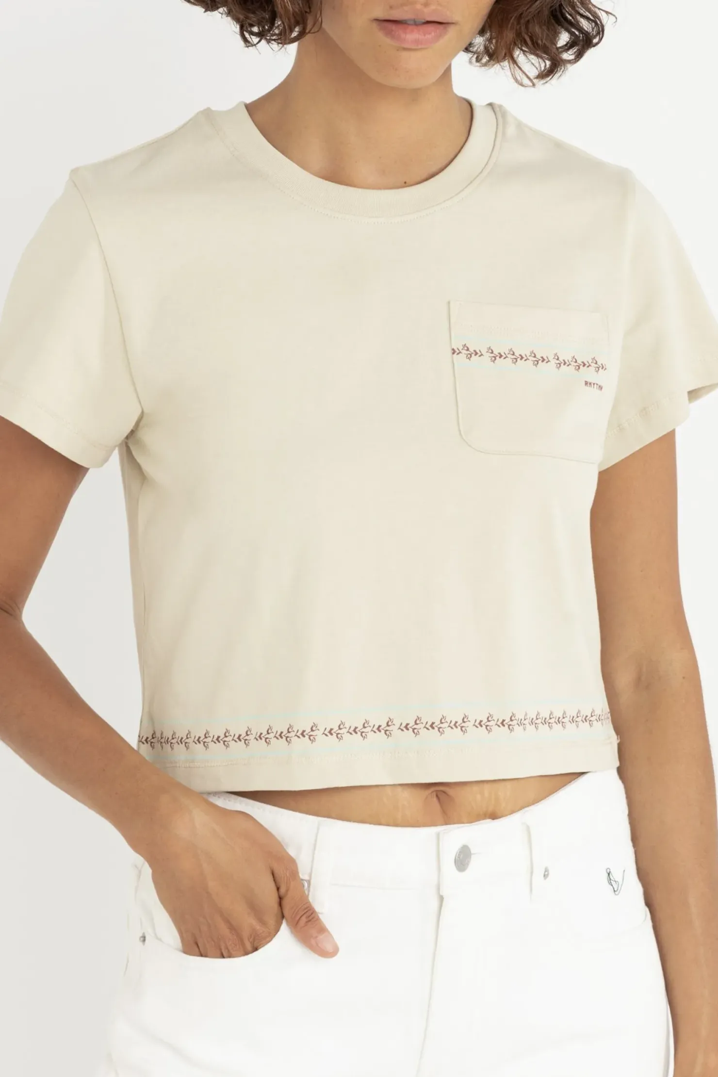 Rhythm T-shirts*Vintage Floral Crop Tee Natural