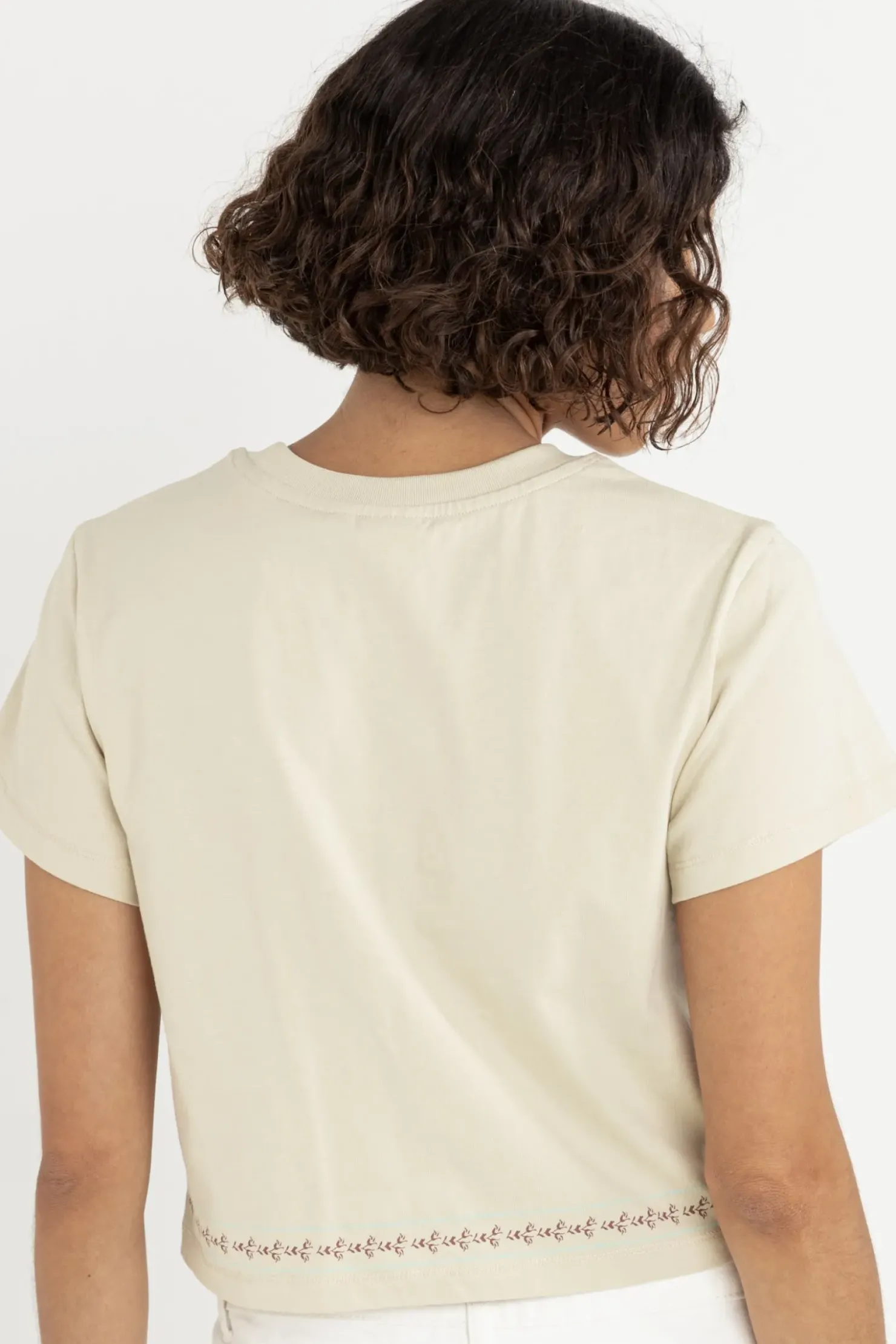 Rhythm T-shirts*Vintage Floral Crop Tee Natural